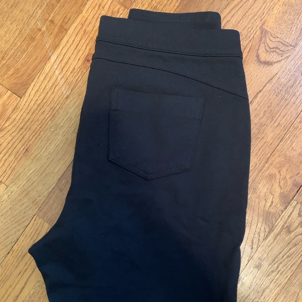 Lauren Conrad Black leggings